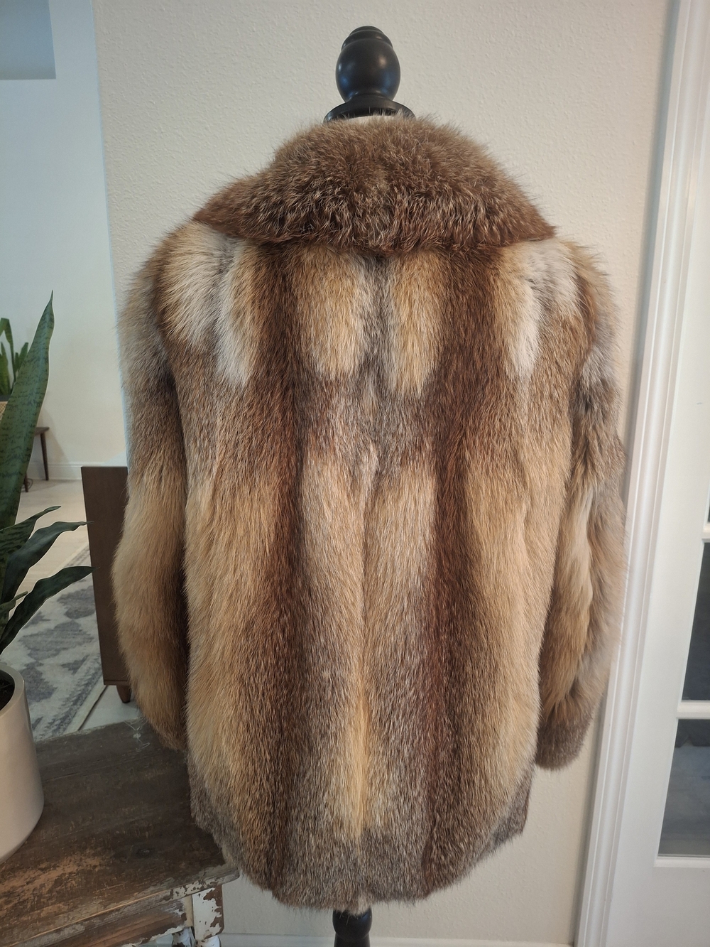 Women's Vintage Multi-Tone Red/Brown Fox Fur Coat Jacket - Picture 4 of 9